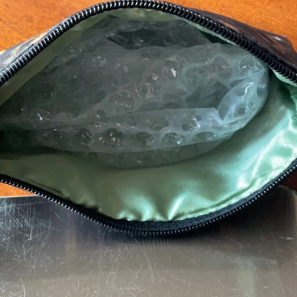 SPARKLE Bath & Body Works Small zippered bag. CUTE